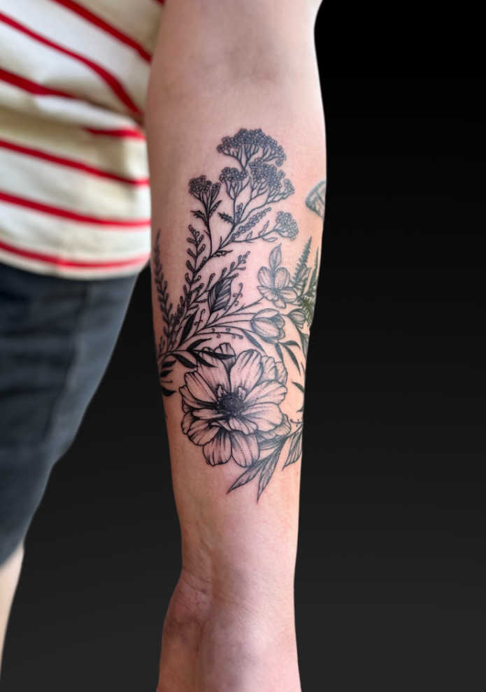 Opaska florystyczna – tatuaż – Patryk – Terra Tattoo Kraków