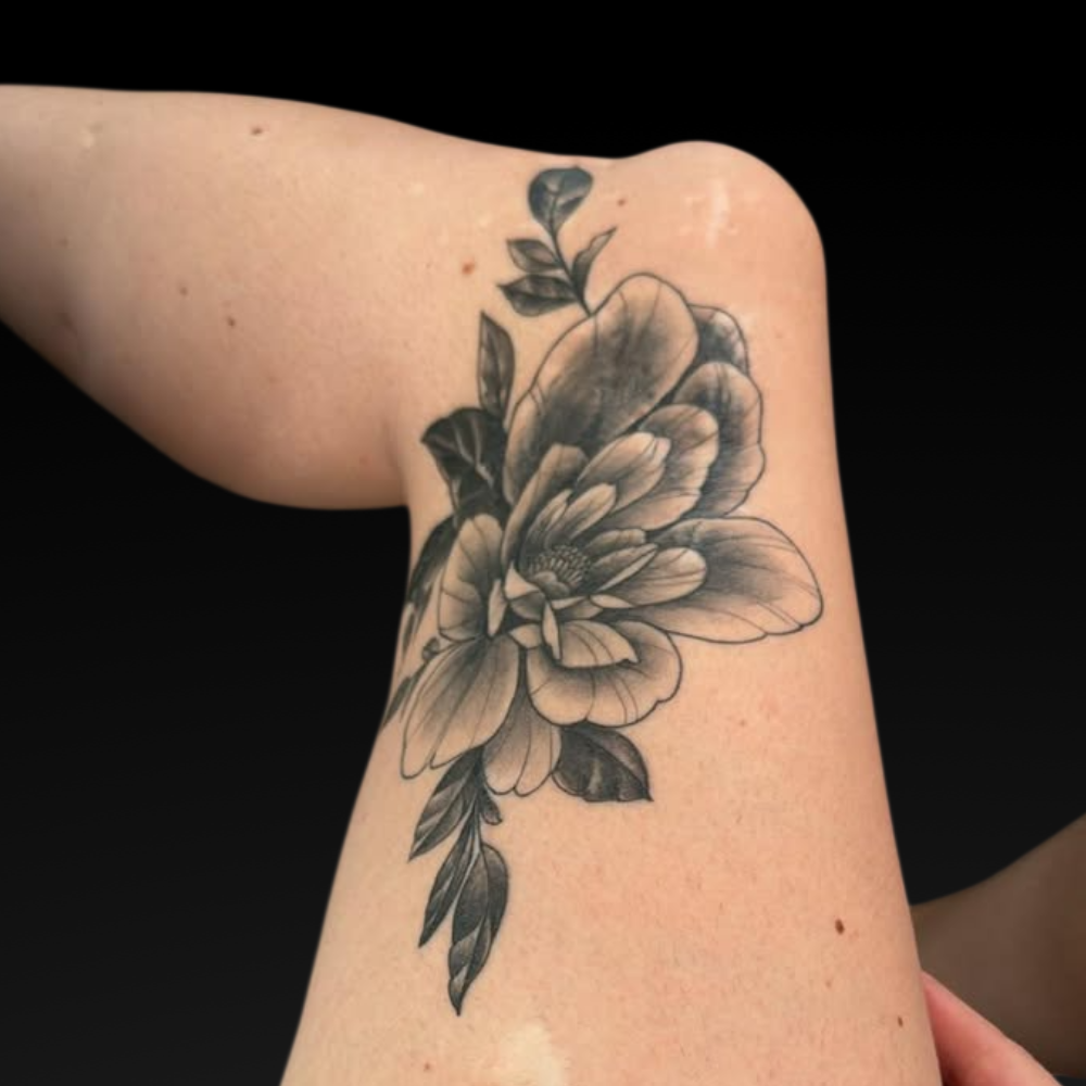 Tatuaż na bliznach i rozstępach Kraków