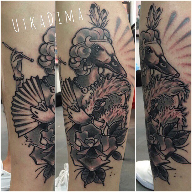 Tatuaż old school elegancka gęś – autorski motyw tradycyjny – Kraków