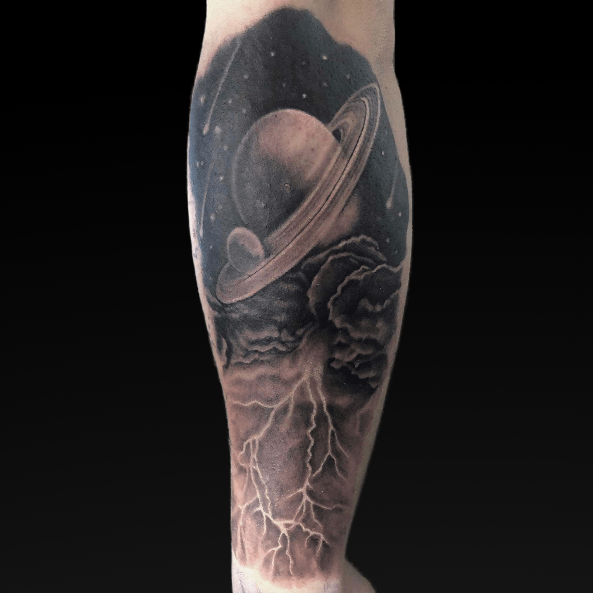 Tatuaż w czerni Kraków